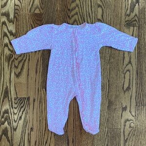 Kissy Kissy pink and white floral patterned footie, size 0-3 months. Like new